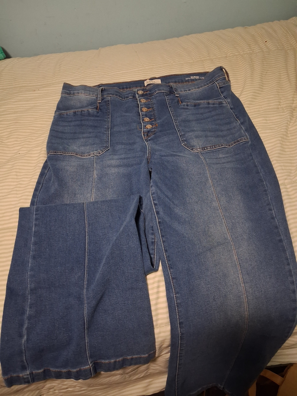 High-Rise Button-Fly Wide Leg Jeans in Mid Blue